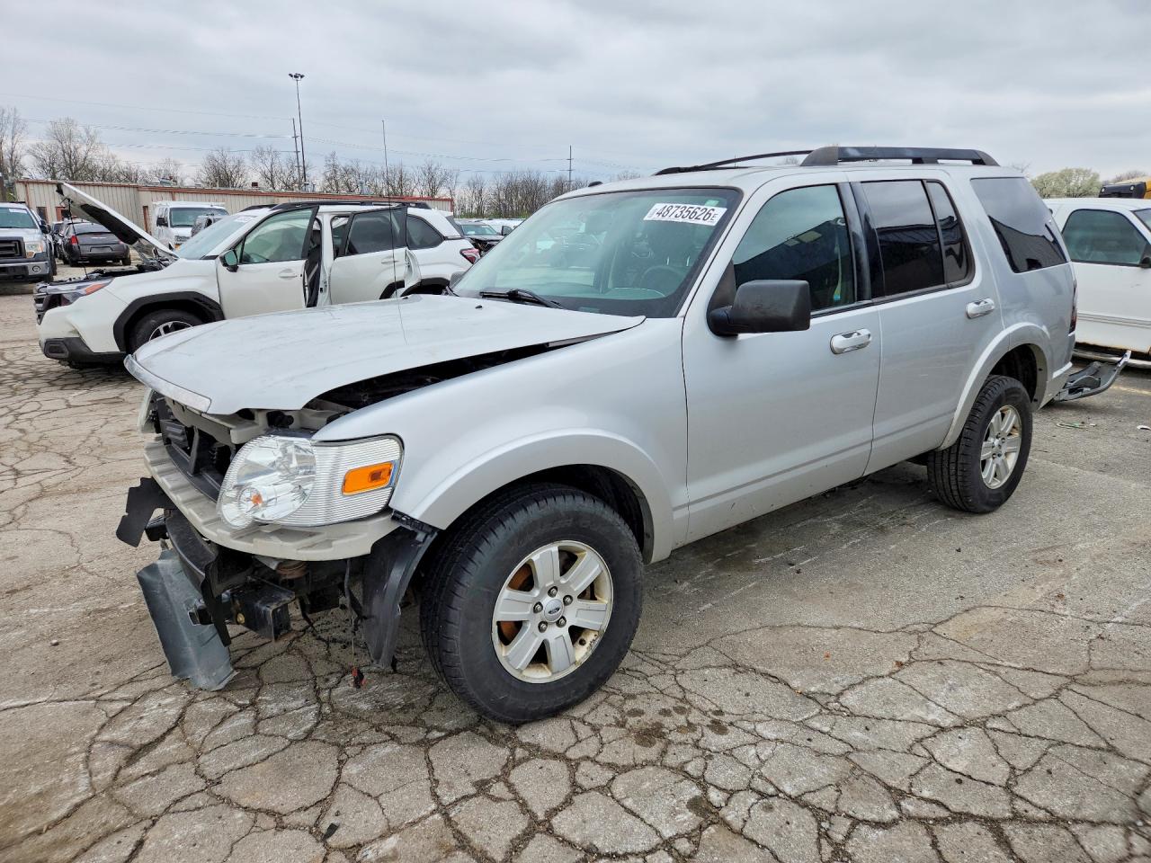 Salvage Ford Explorer Image