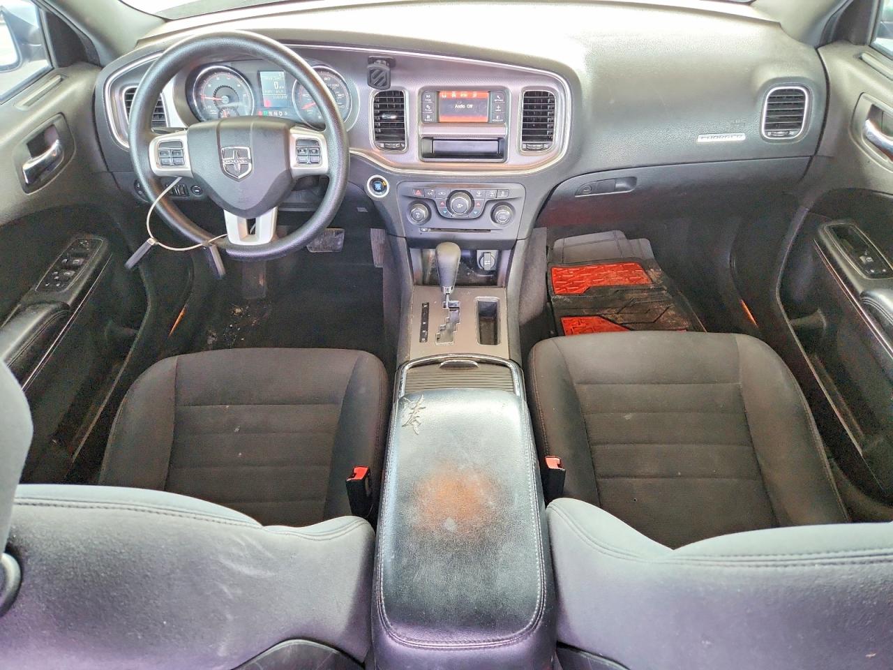 Dodge Charger Se