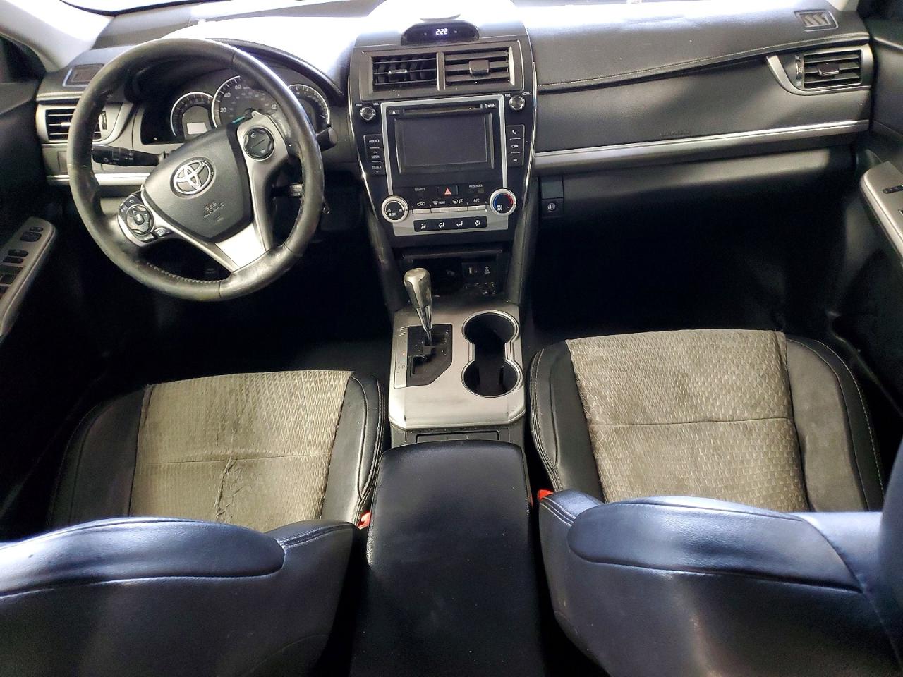Toyota Camry L