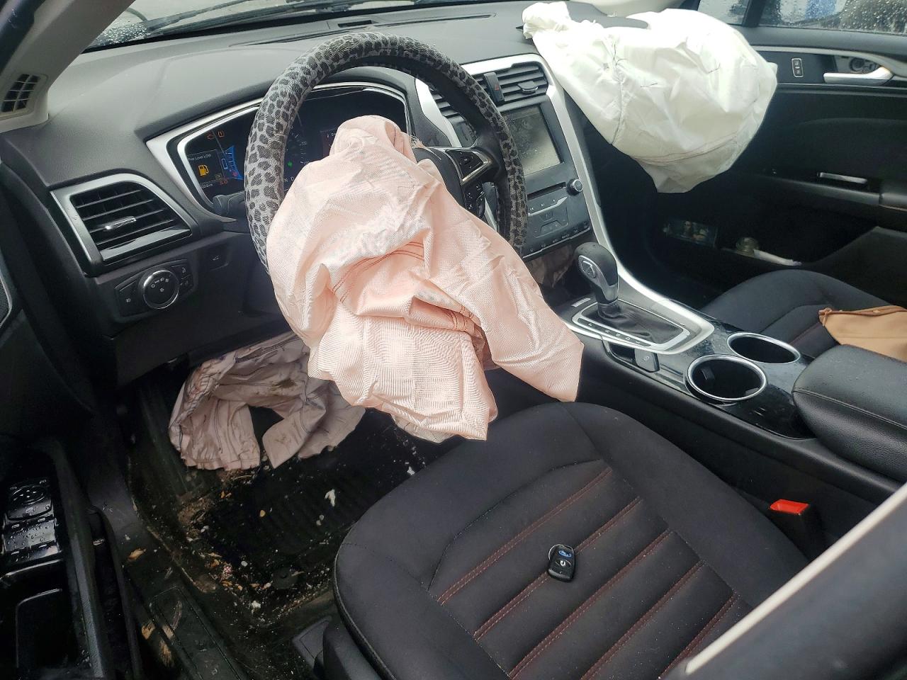 Ford Fusion Se Hybrid