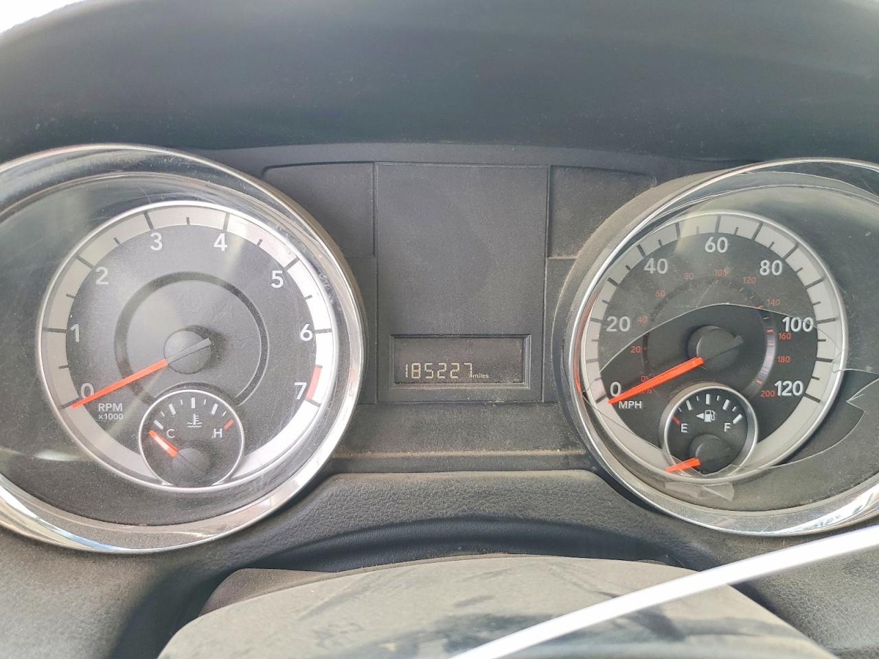 Dodge Caravan Sxt