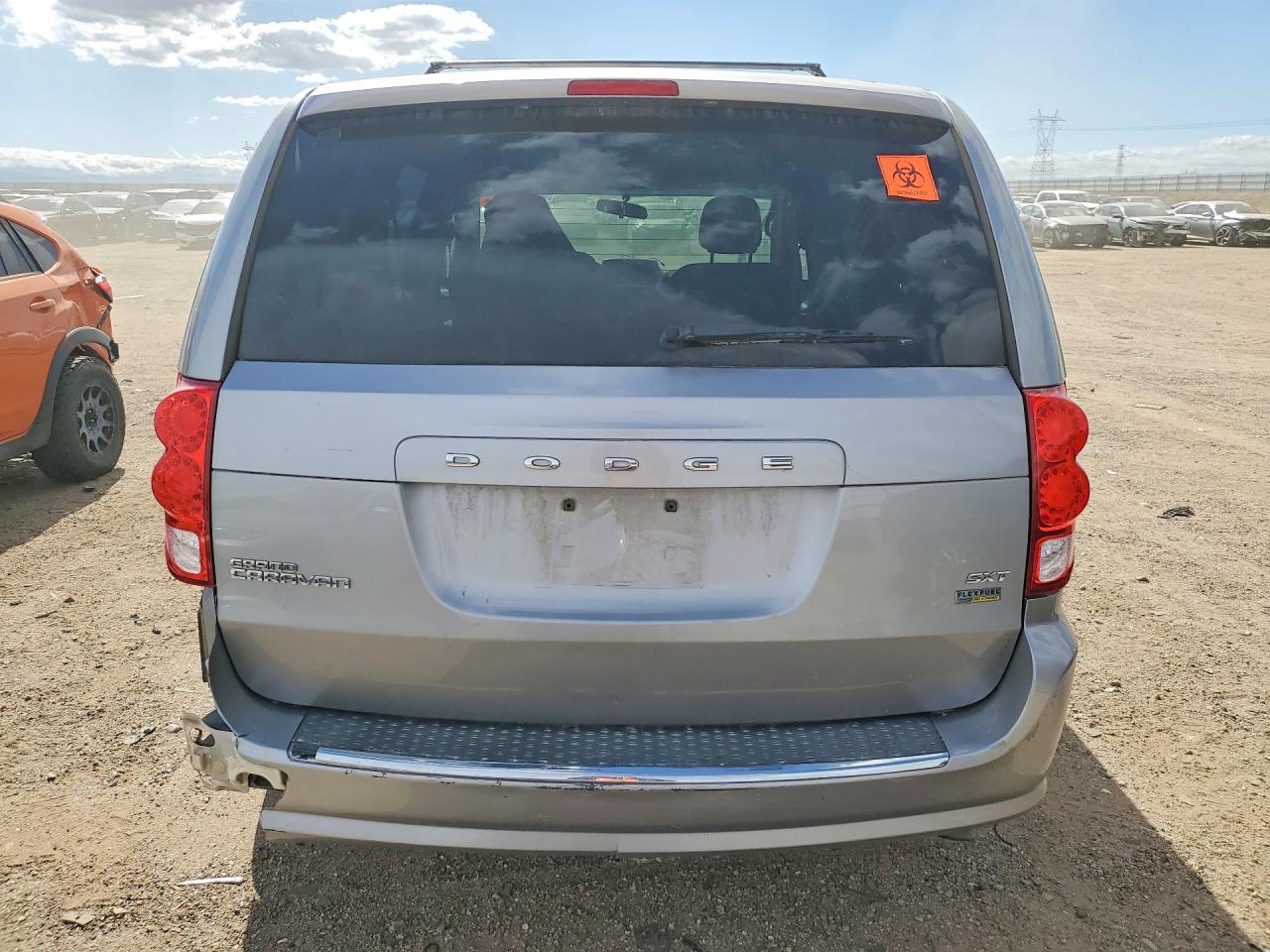 Dodge Caravan Sxt