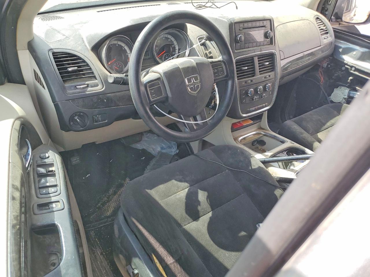 Dodge Caravan Sxt