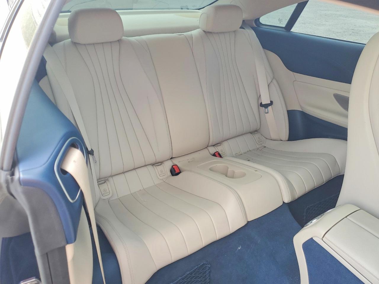 Mercedes-Benz E-Class 400