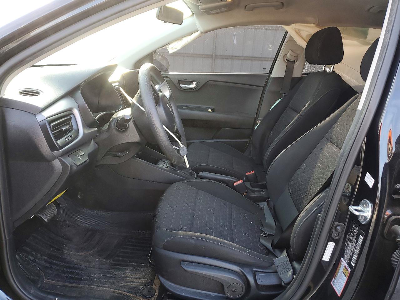 Kia Rio Lx