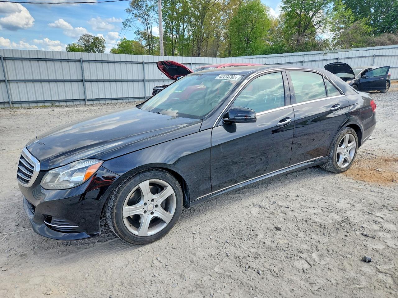 Salvage Mercedes-Benz E-Class Image