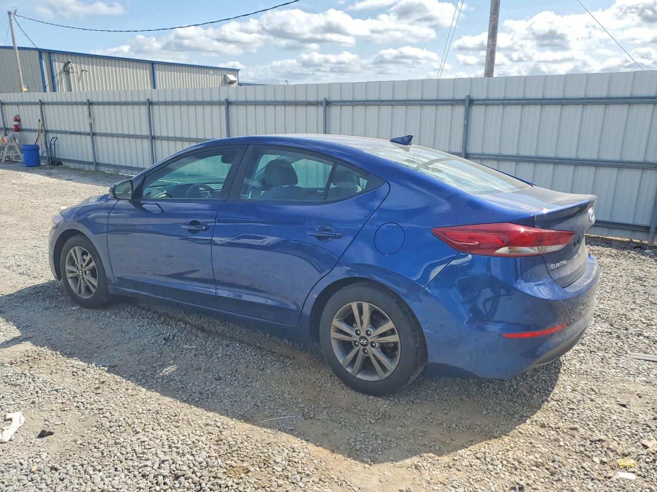 Hyundai ELANTRA Value Edition