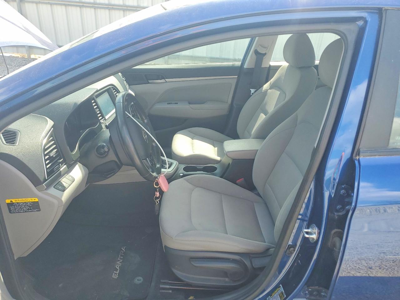 Hyundai ELANTRA Value Edition