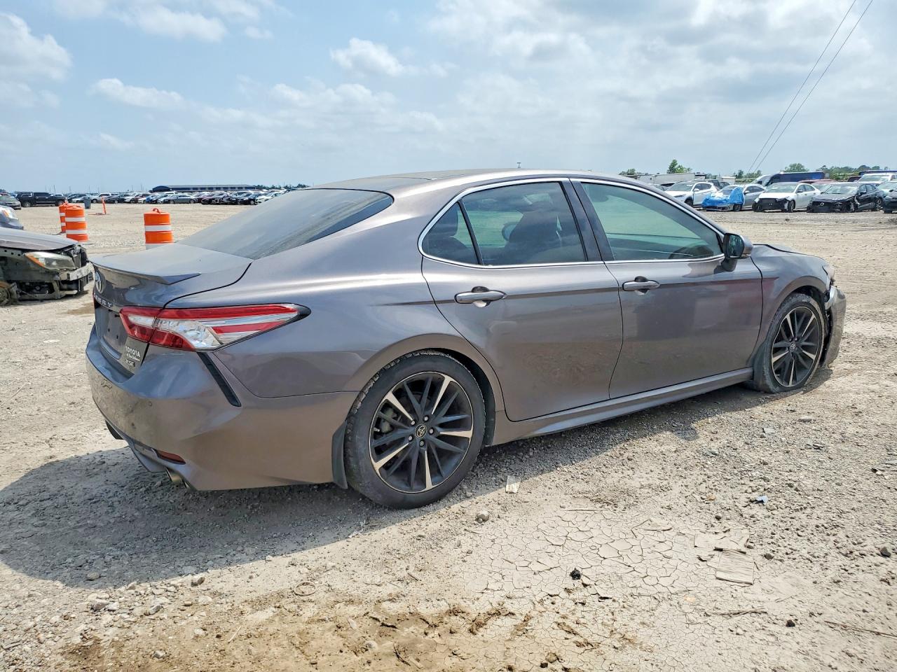 Toyota Camry Xse