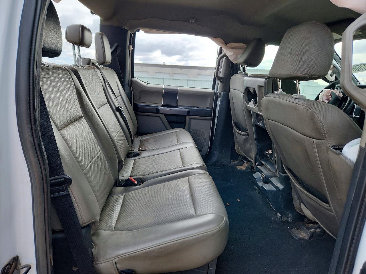 Ford F-350 Super Duty