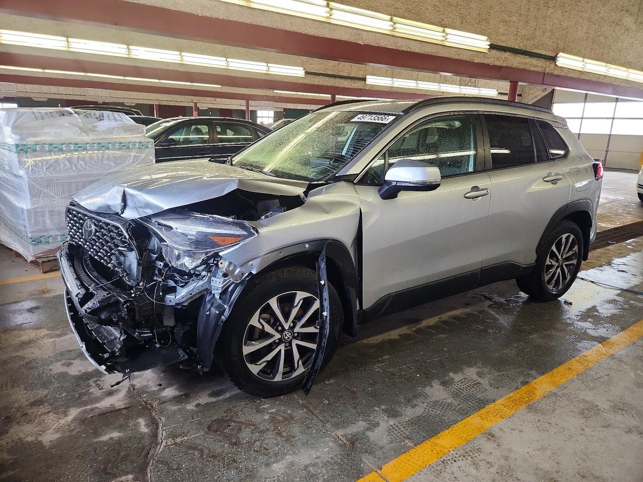 Salvage Toyota Corolla Image