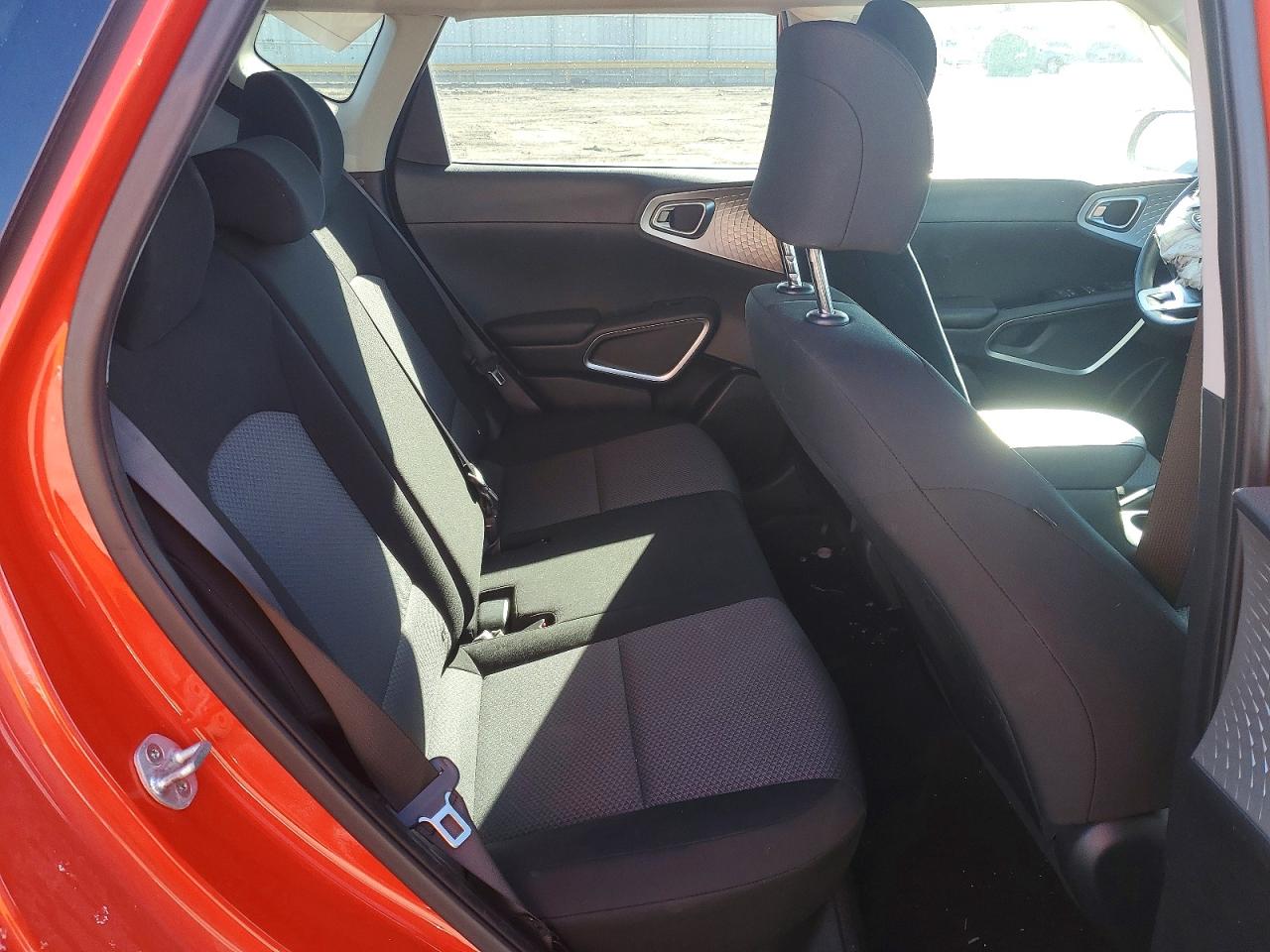 Kia Soul Lx
