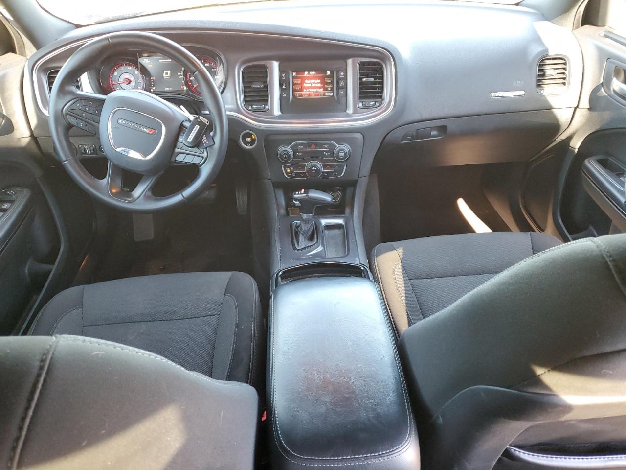 Dodge Charger Se