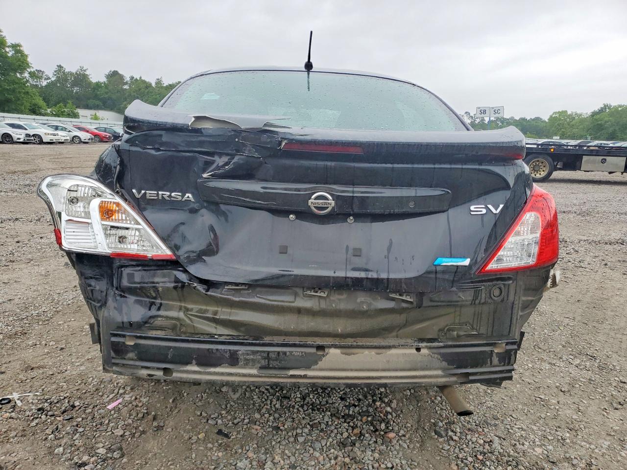 Nissan Versa 1.6 Sv
