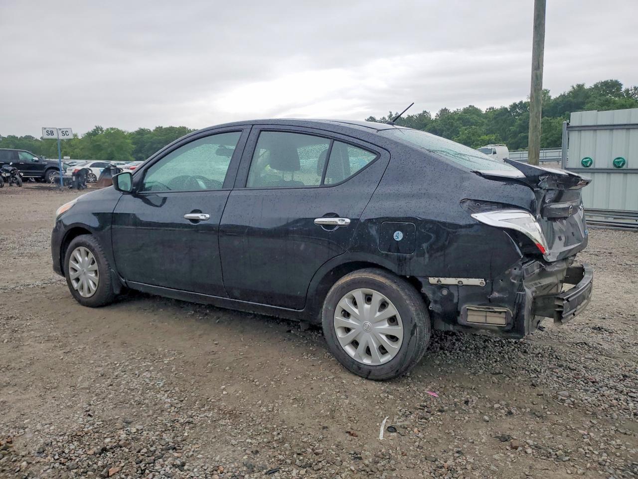 Nissan Versa 1.6 Sv