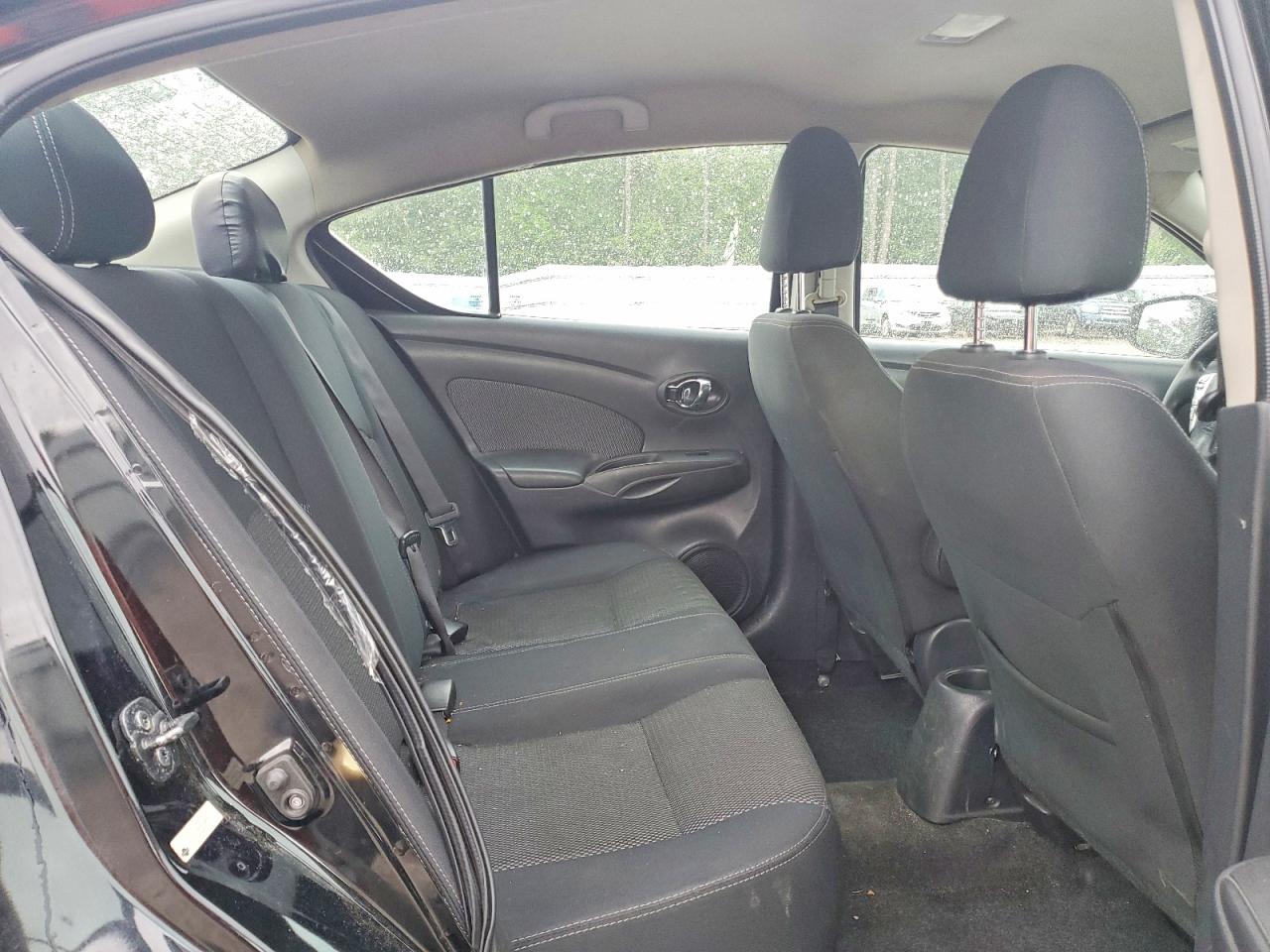 Nissan Versa 1.6 Sv
