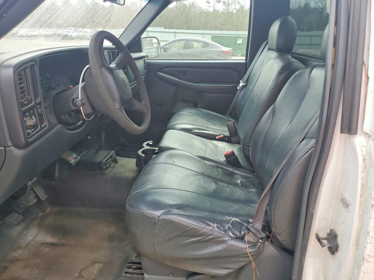 Chevrolet Silverado C1500