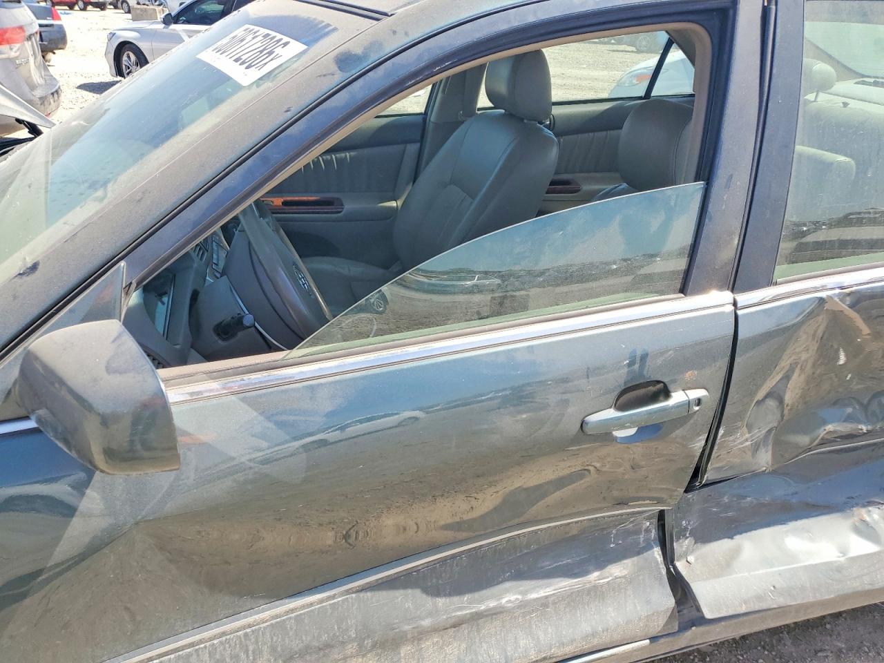 Toyota Camry Xle V6