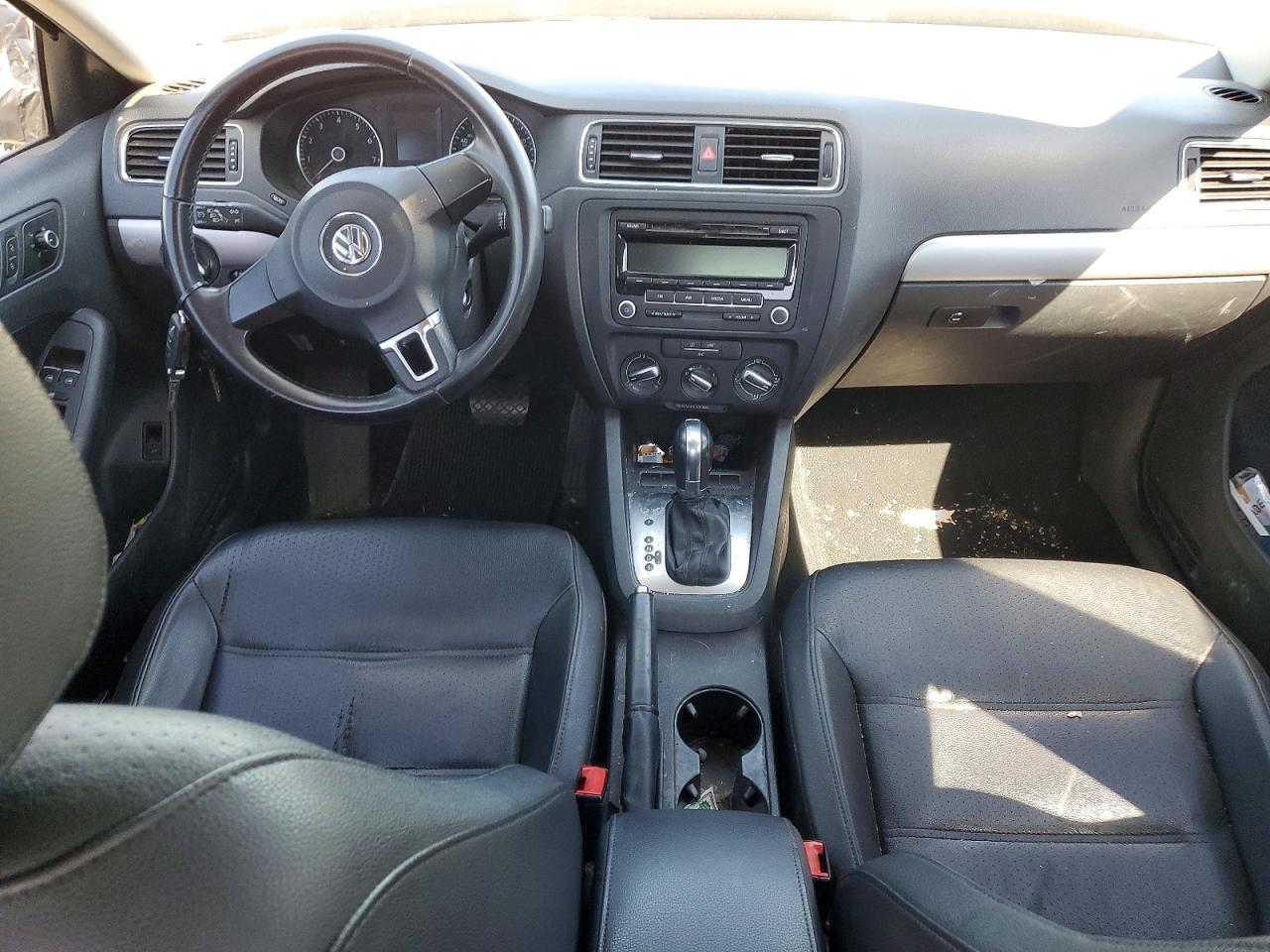 Volkswagen Jetta Se