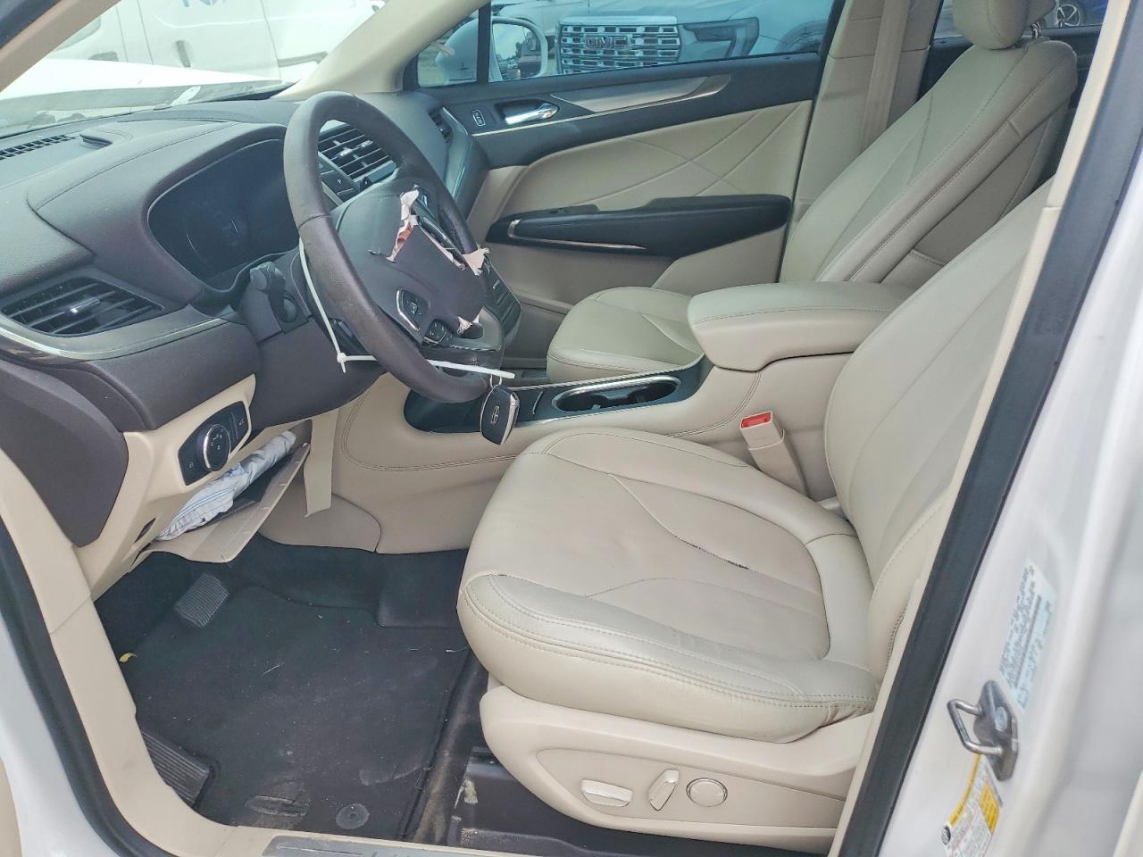 Lincoln MKZ