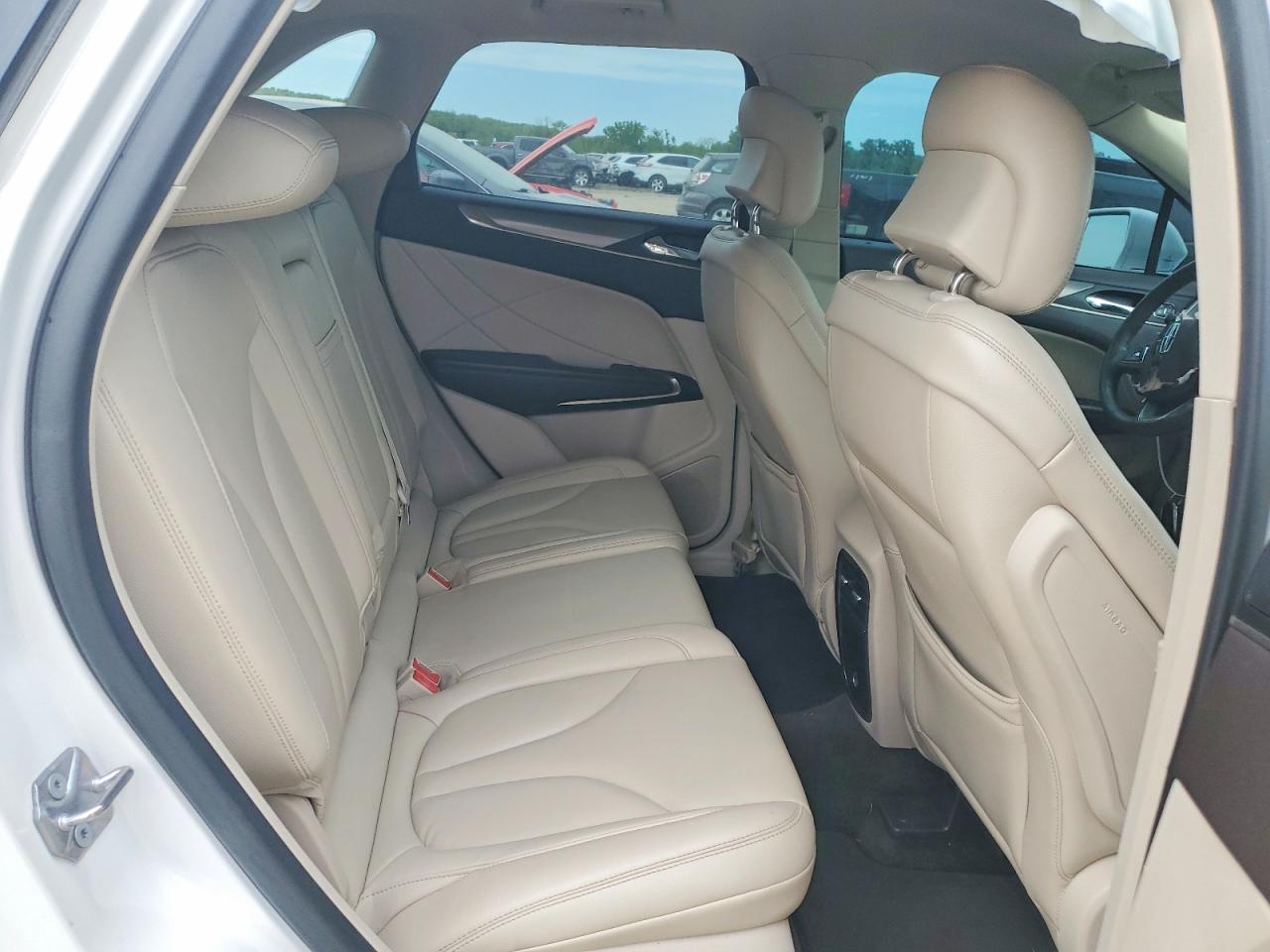 Lincoln MKZ
