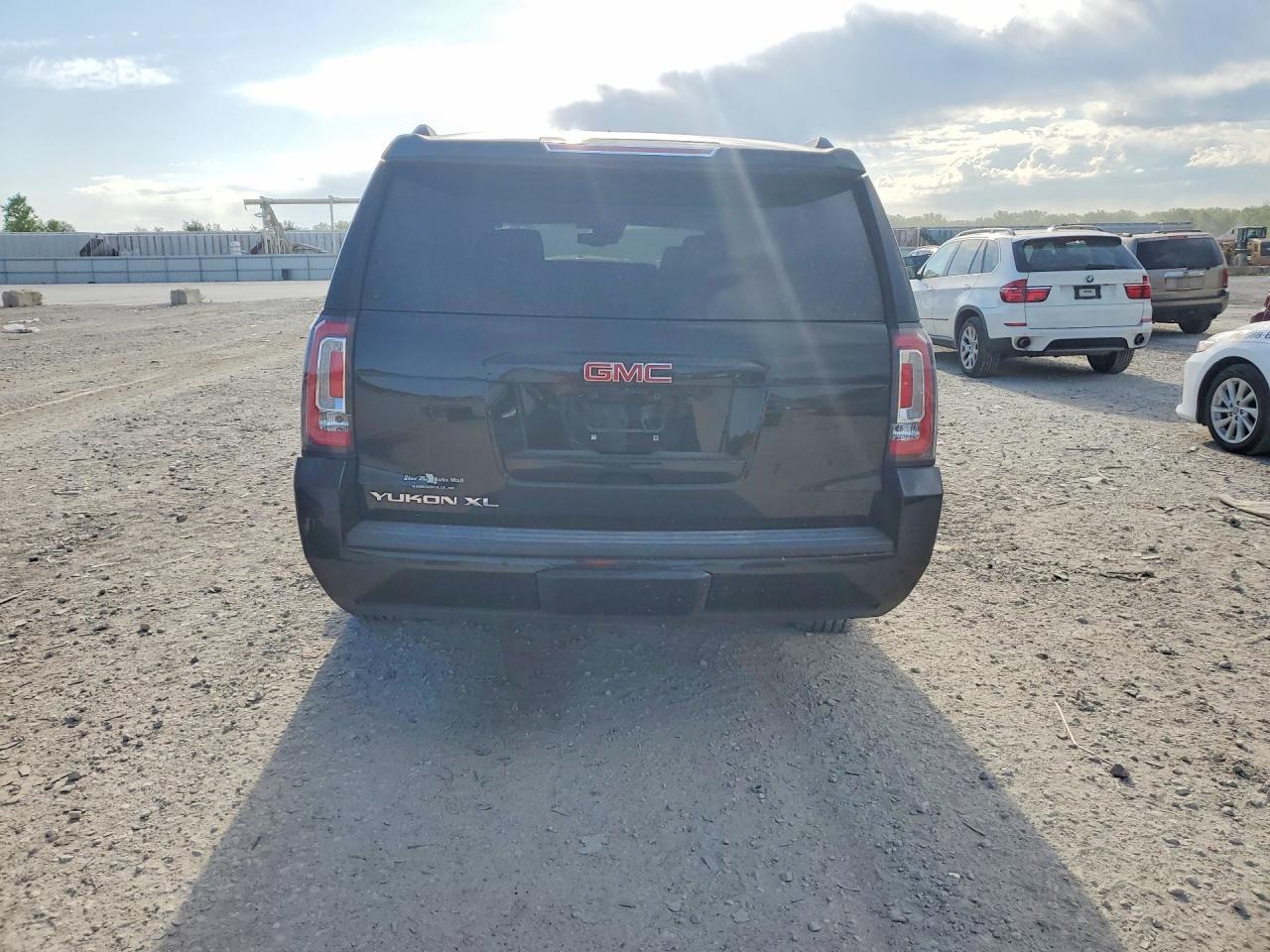 GMC Yukon K1500 Slt
