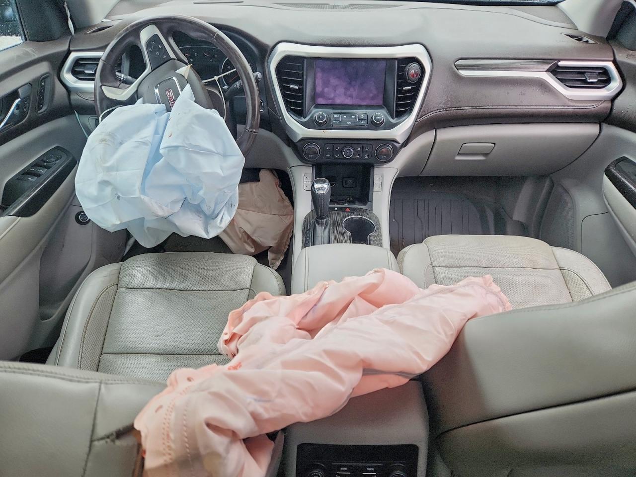 GMC Acadia Slt-2