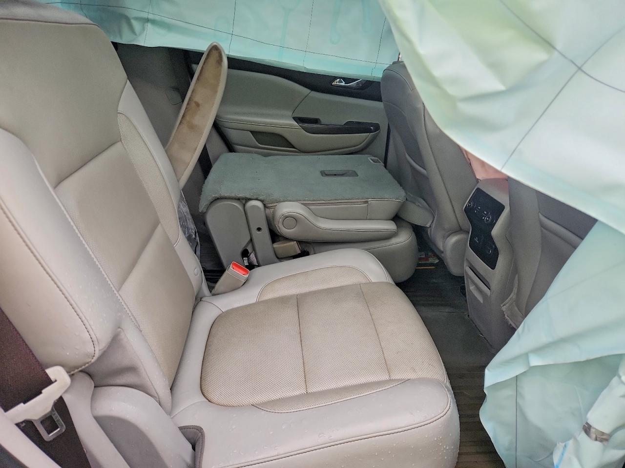 GMC Acadia Slt-2