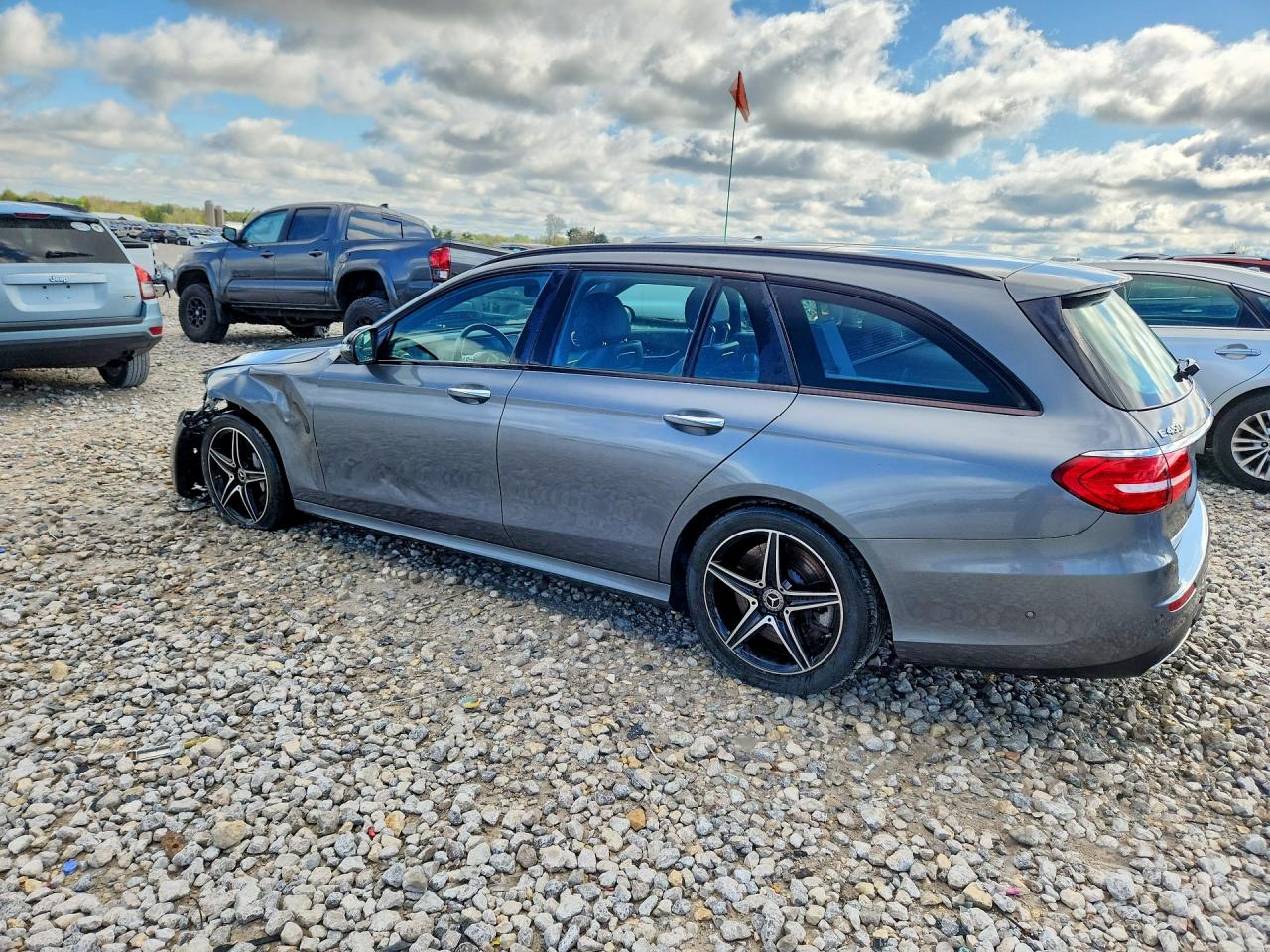Mercedes-Benz E-Class 450 4matic