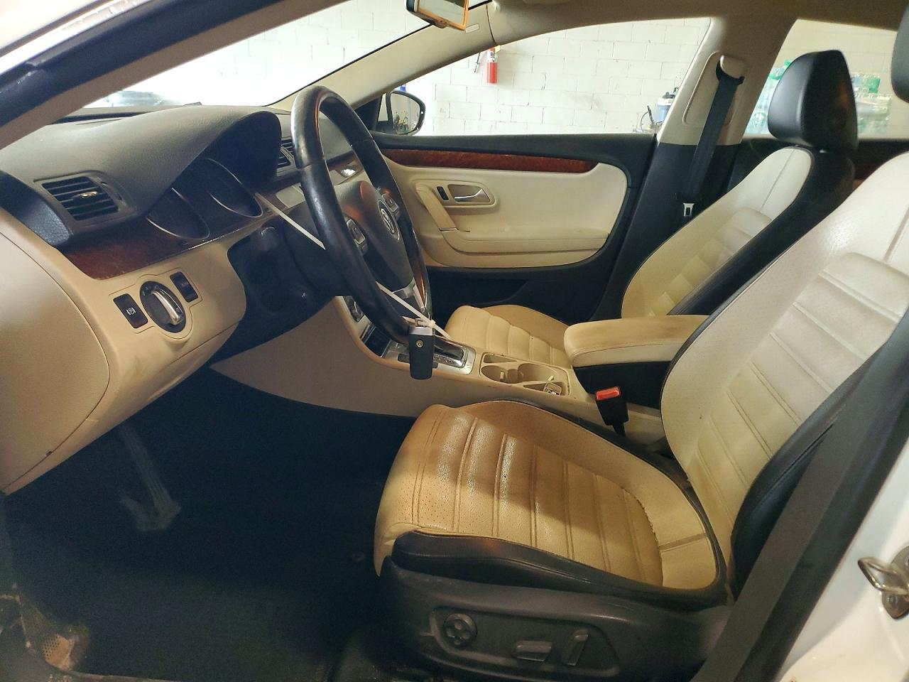 Volkswagen CC Luxury