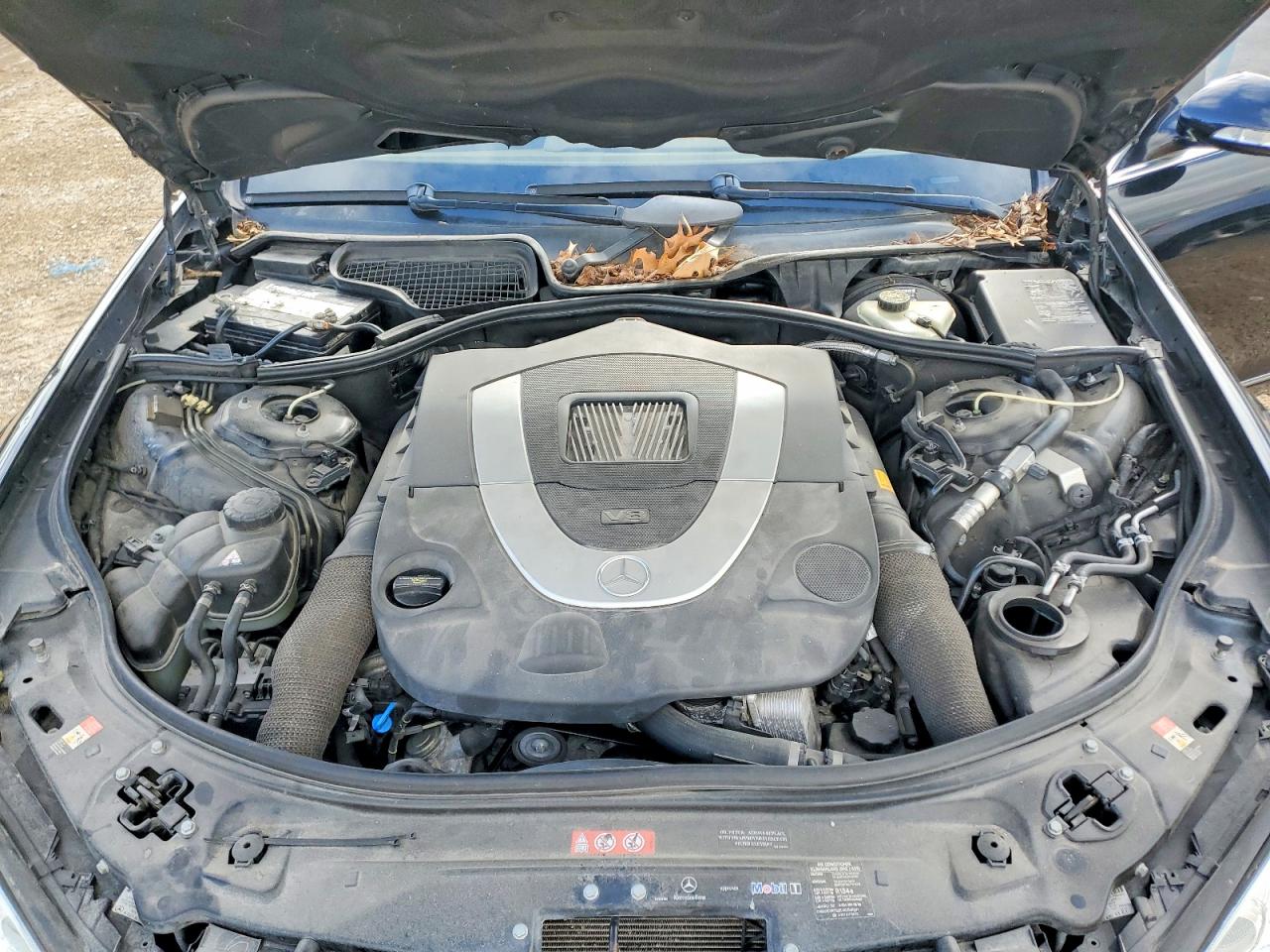 Mercedes-Benz S-Class 550