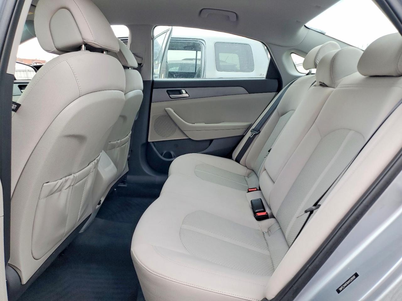 Hyundai SONATA Base