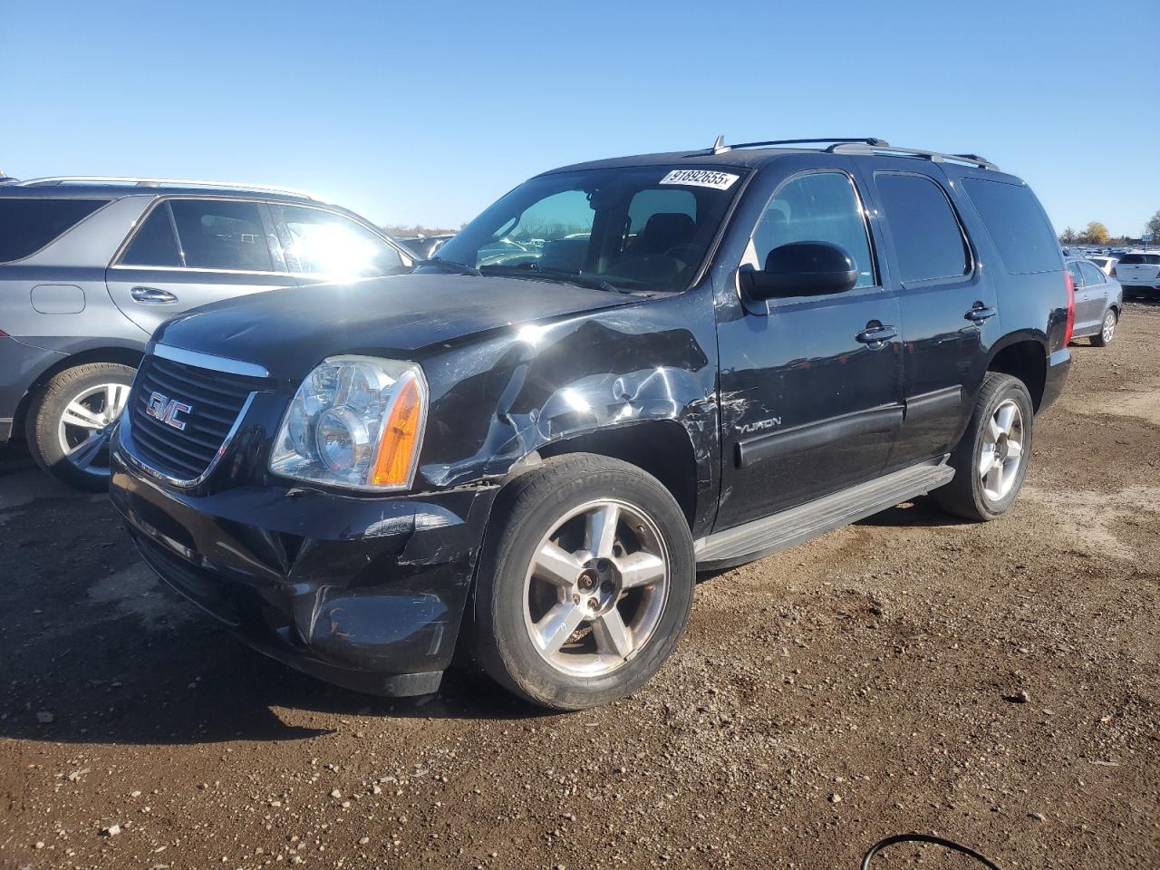 Salvage GMC Yukon Image