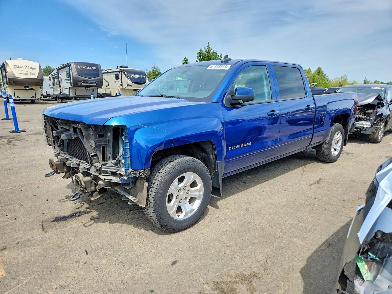 Salvage Chevrolet Silverado Image