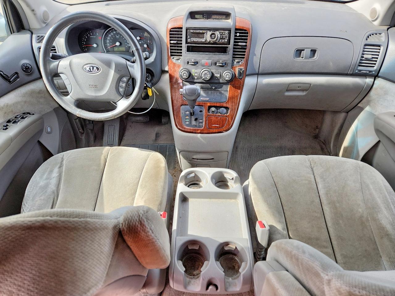 Kia Sedona Lx