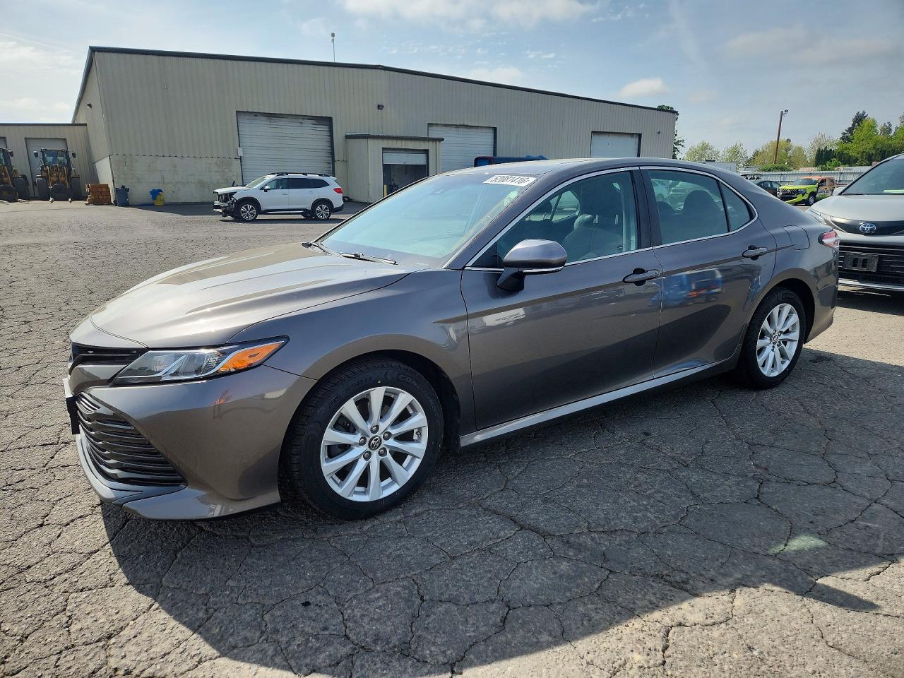Salvage Toyota Camry Image
