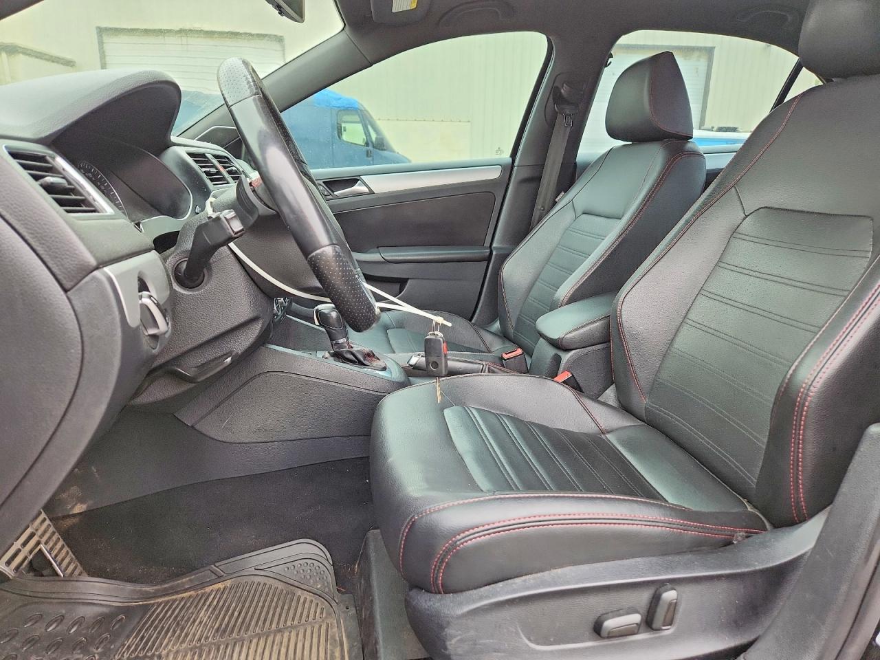 Volkswagen Jetta Gli