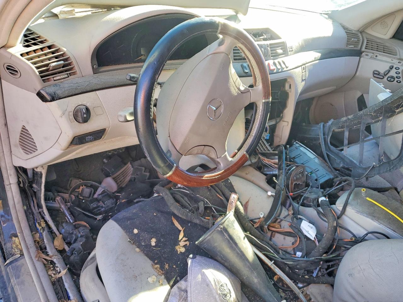 Mercedes-Benz S-Class 430