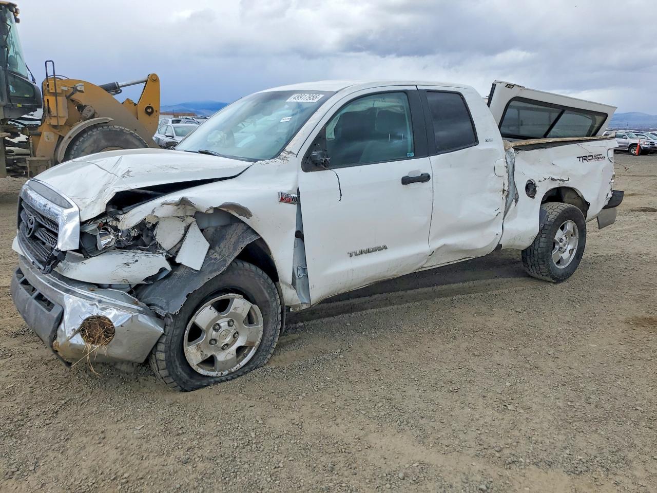 Salvage Toyota Tundra Image