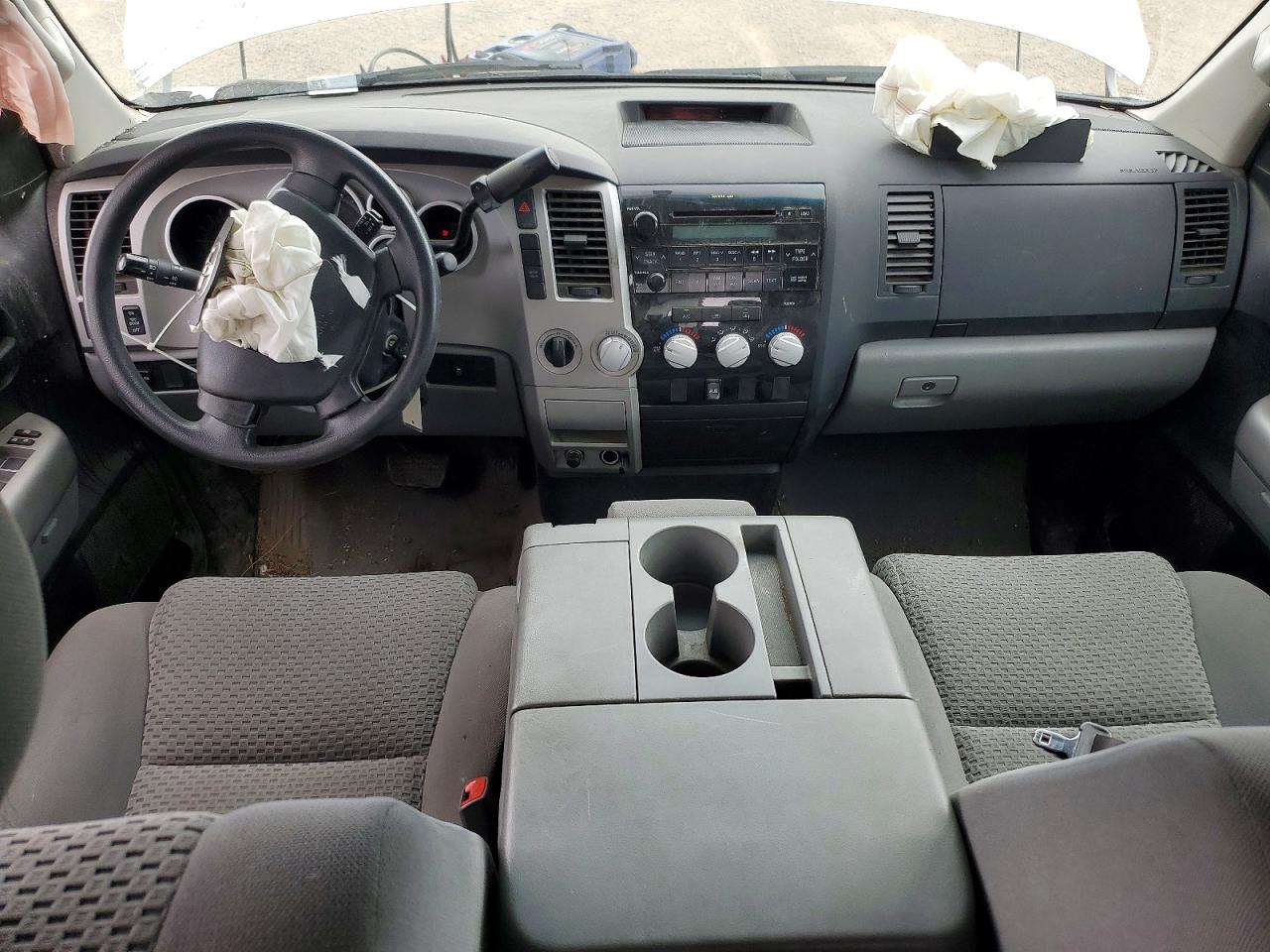 Toyota Tundra Double Cab Sr5