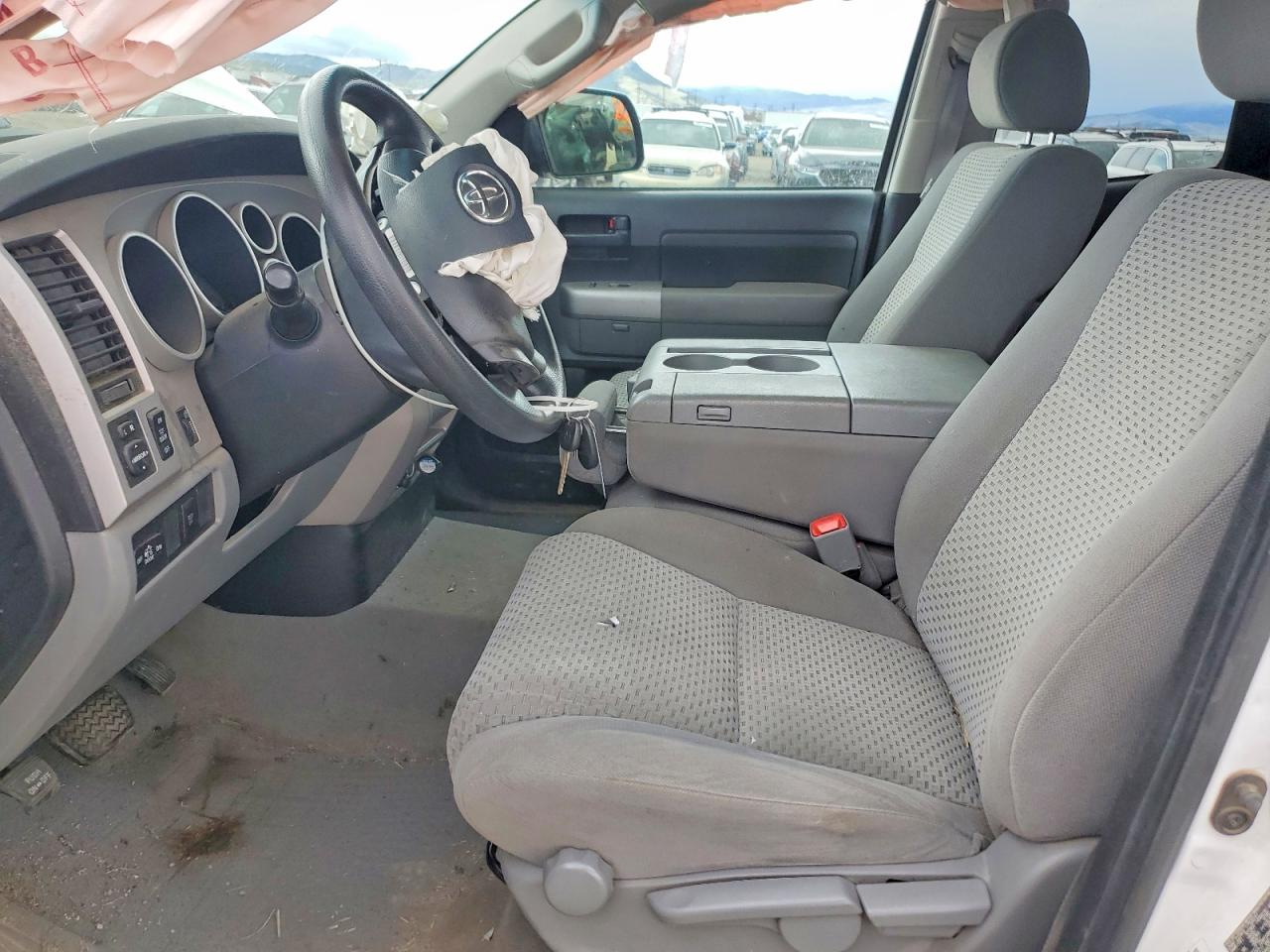Toyota Tundra Double Cab Sr5