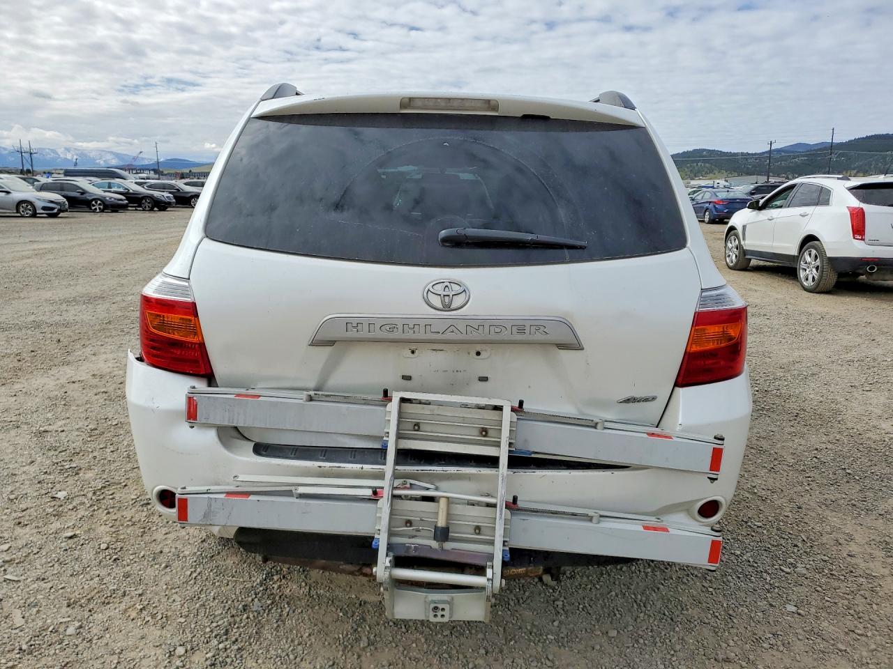 Toyota Highlander Base