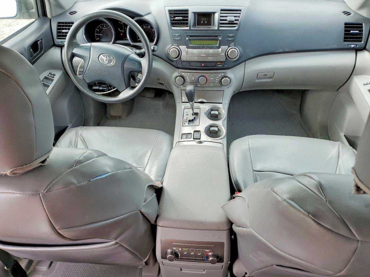Toyota Highlander Base