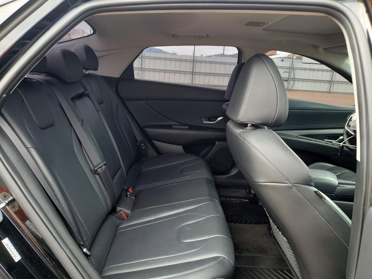 Hyundai ELANTRA Limited