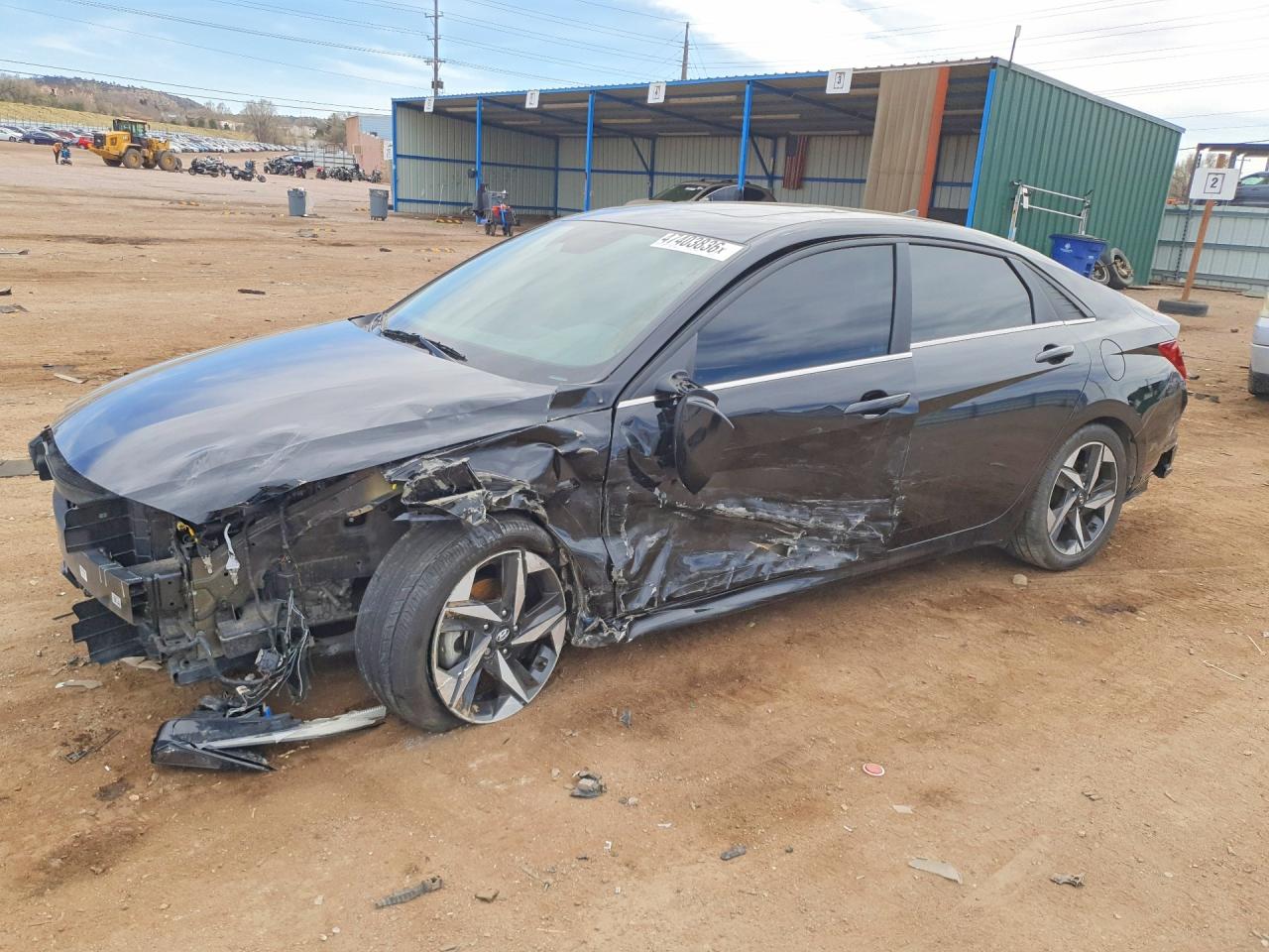 Salvage Hyundai ELANTRA Image