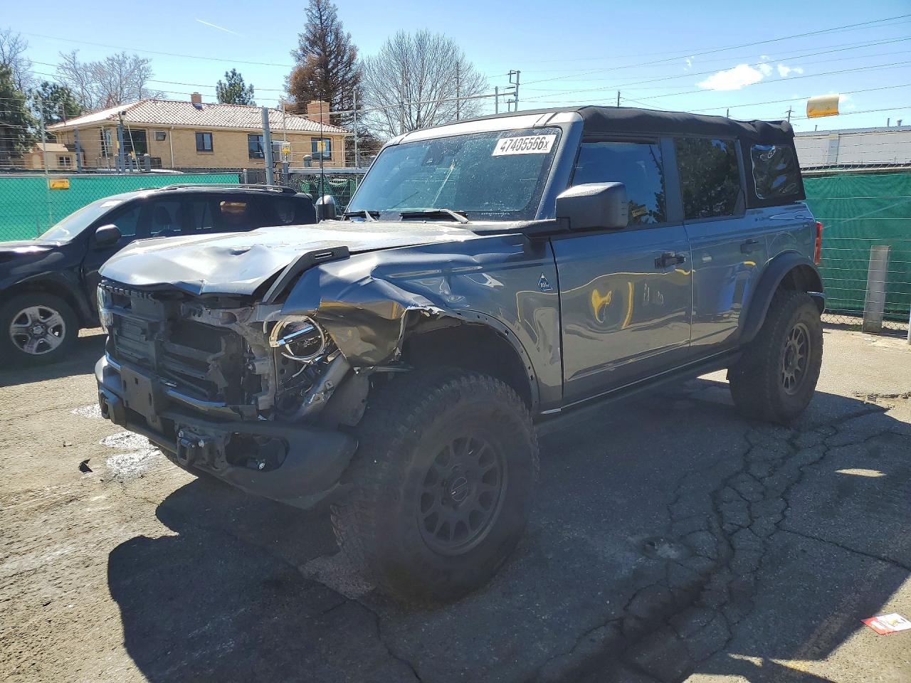 Salvage Ford Bronco Image
