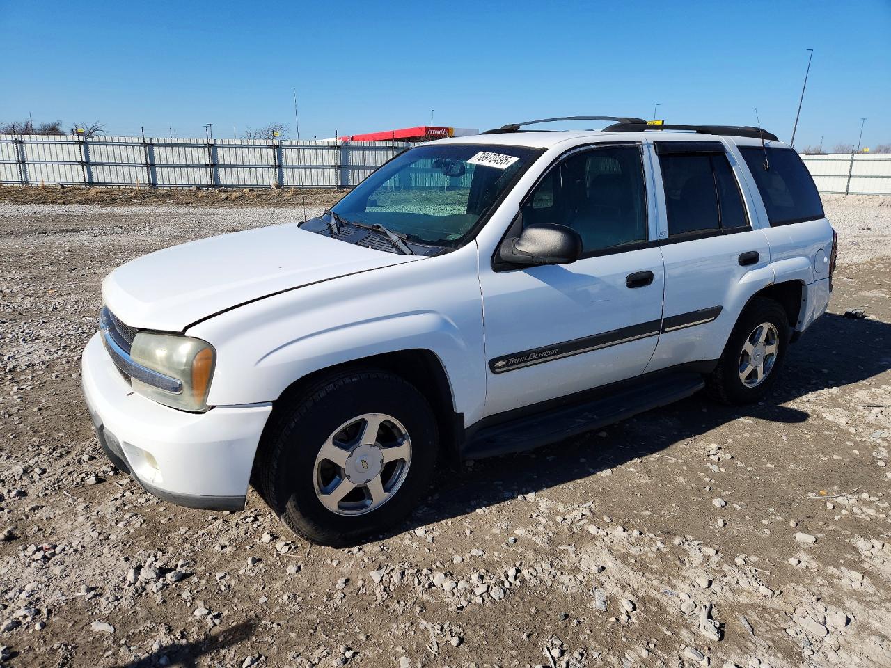Salvage Chevrolet Trailblazer Image