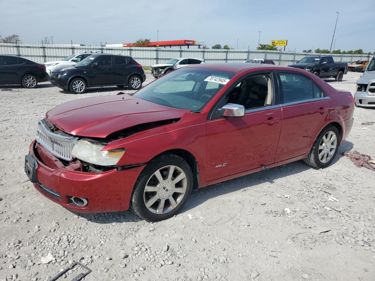Salvage Lincoln MKZ Image