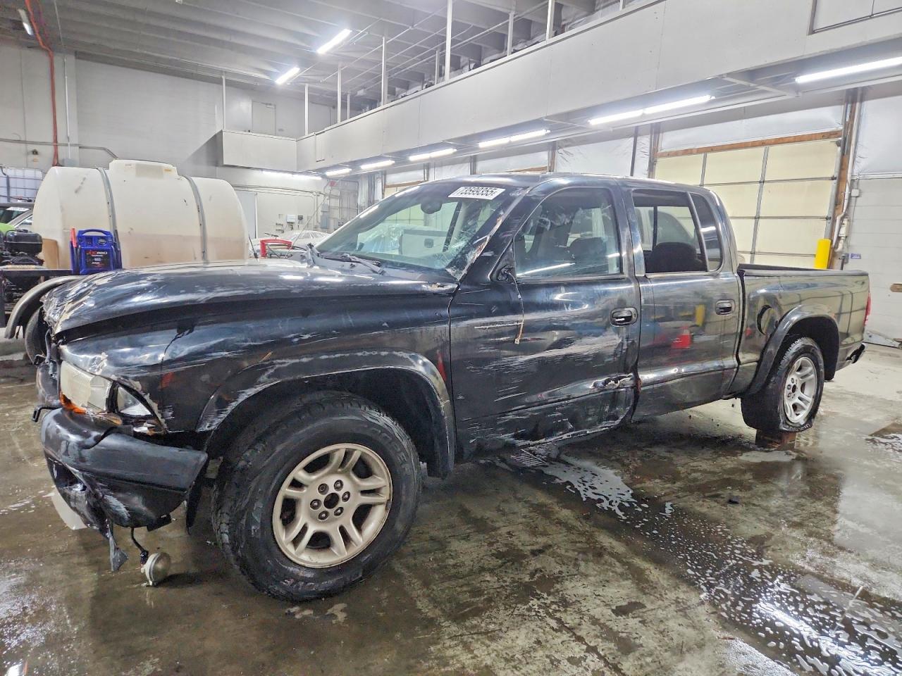 Salvage Dodge Dakota Image
