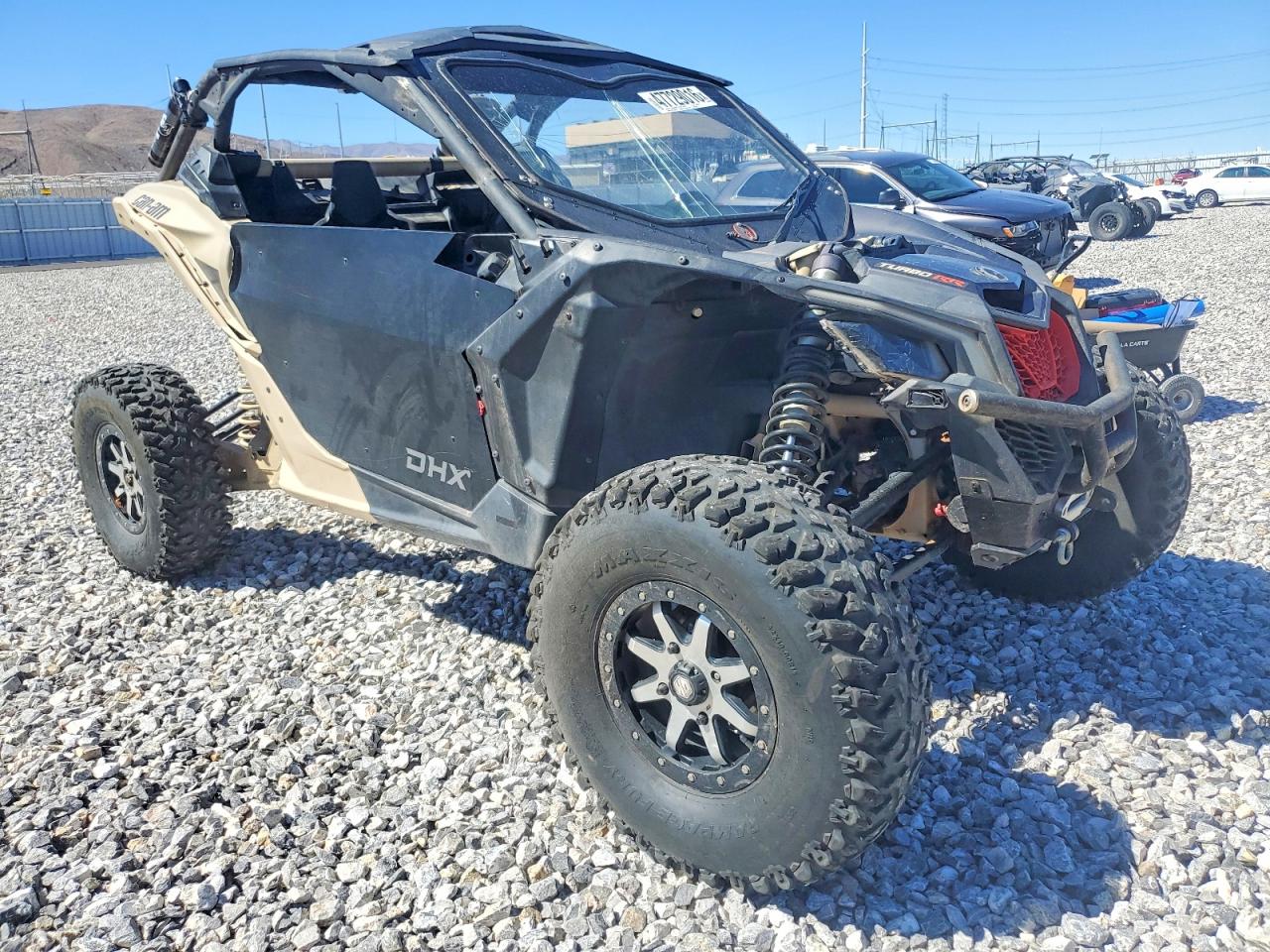Salvage Can-Am Maverick X3 Image